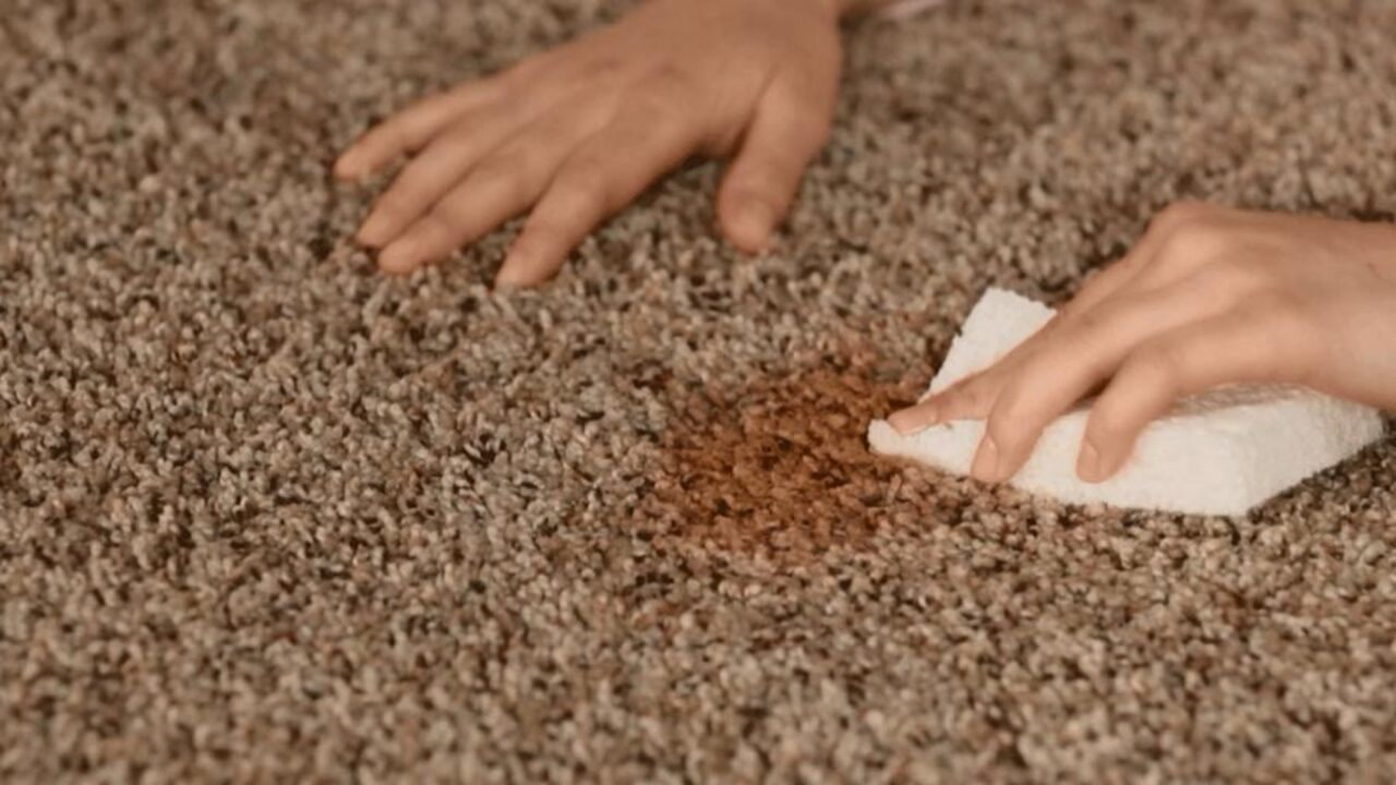 How to clean oil stains from carpet